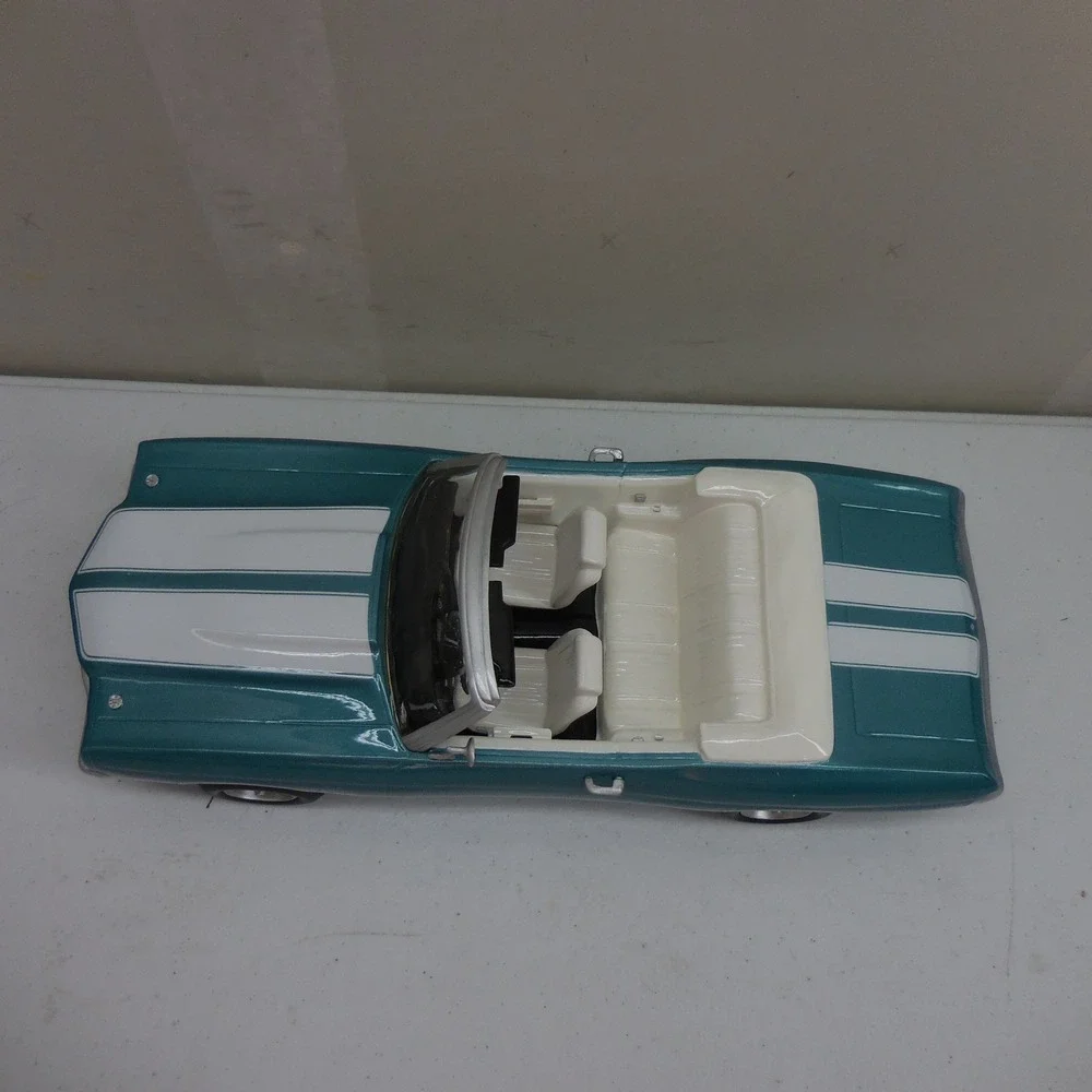 2009 IAJBBSC‎ 1970 Chevrolet Chevelle SS Decanter Misty Turquoise 54/150 Rare